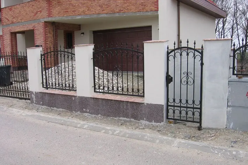 Kovácsoltvas kapu B15 – Fotó: 1 / 1